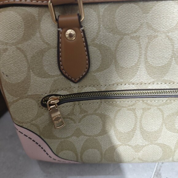 Coach Signature Canvas Twill Print Khaki Satchel - Picture 3 of 7